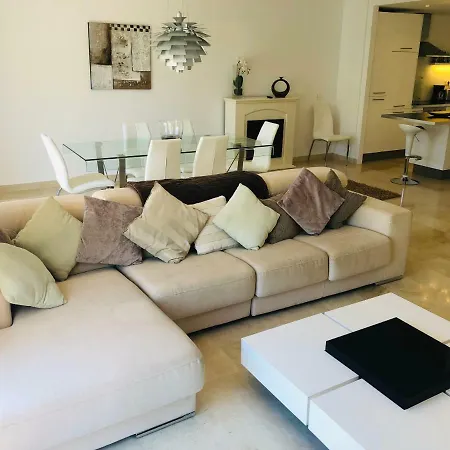 Luxury Duplex In Aloha Gardens Close To Puerto Banus * מארבלה