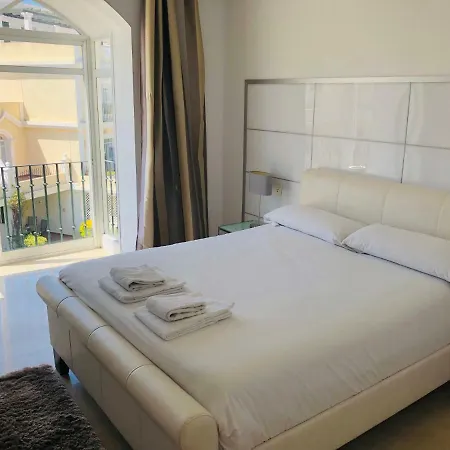 Luxury Duplex In Aloha Gardens Close To Puerto Banus *