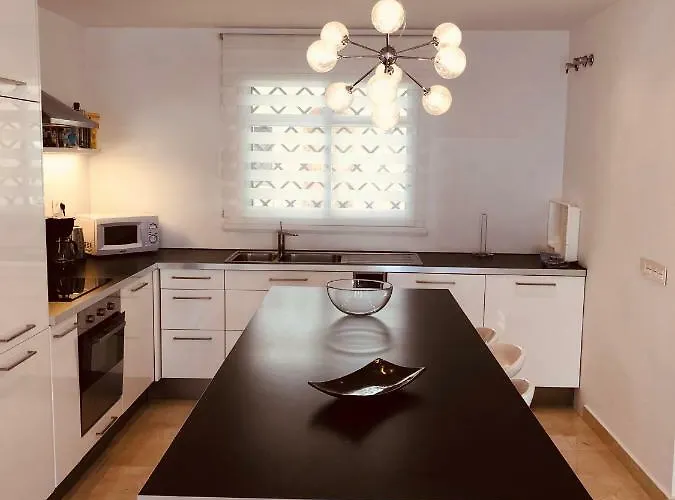 Luxury Duplex In Aloha Gardens Close To Puerto Banus * ماربيا