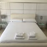 شقة Luxury Duplex In Aloha Gardens Close To Puerto Banus ماربيا