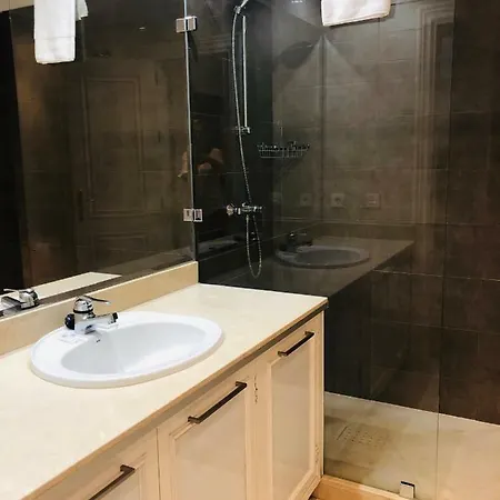 Luxury Duplex In Aloha Gardens Close To Puerto Banus Апартаменти *